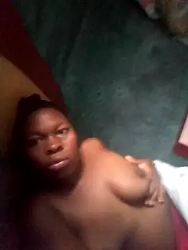 Stripchat cam girl ebonygirl123