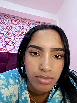 Stripchat cam girl ShanayaSmith
