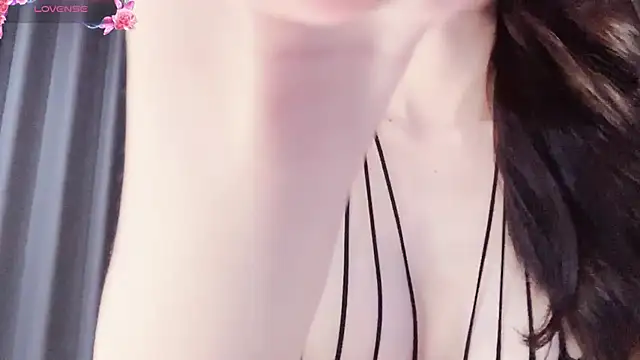 Stripchat cam girl Yumi_Kazama