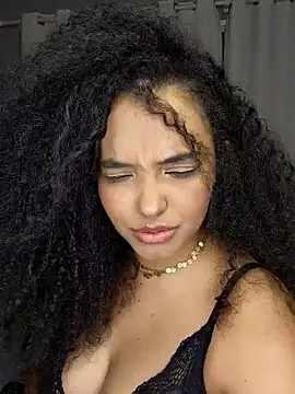 Stripchat cam girl QeenPandinha