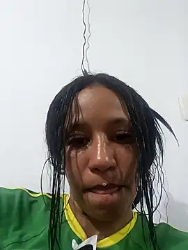 Stripchat cam girl devi_black13_