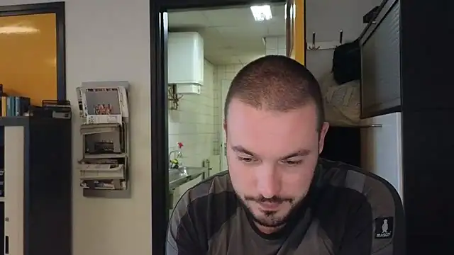 Stripchat cam girl SuperSexyPattaya