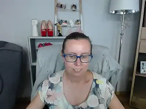 Stripchat cam girl sweetxLizzy