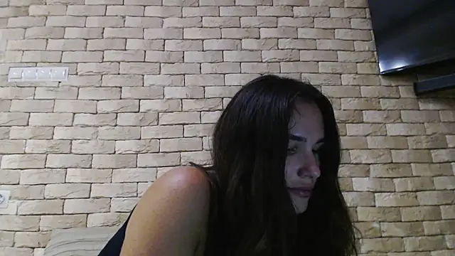 Stripchat cam girl YouLover_