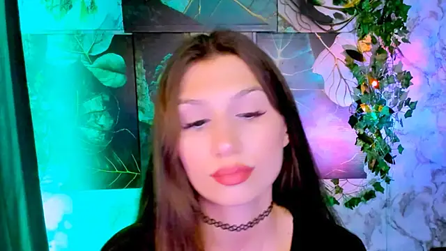 Stripchat cam girl Mollyinyourmind