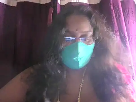 Stripchat cam girl Reena-gowda