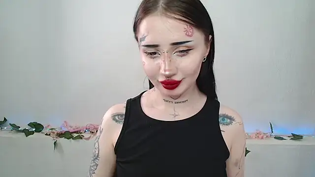 Stripchat cam girl alisa_tattoogirl1