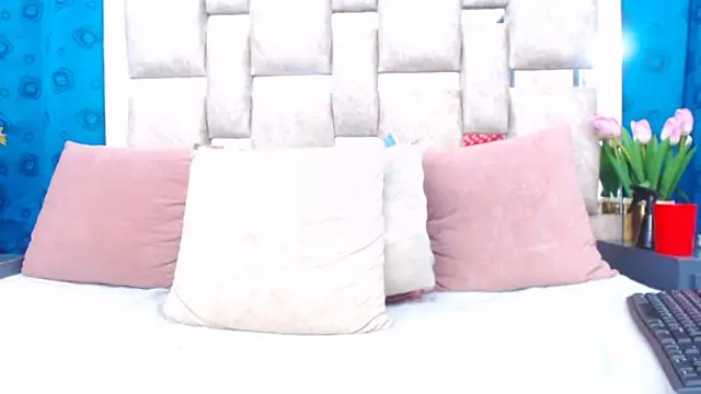 Stripchat cam girl AmbarSmit