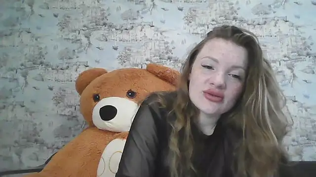 Stripchat cam girl Eveline_May