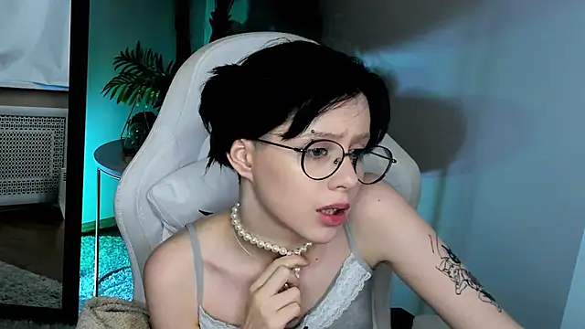 Stripchat cam girl AmityBlightt