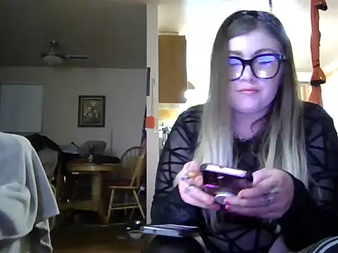 Stripchat cam girl Doll_Lover4