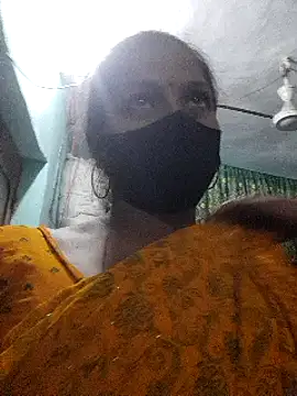 Stripchat cam girl SIYA_44