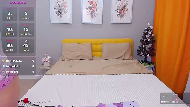 Stripchat cam girl CeaneLino