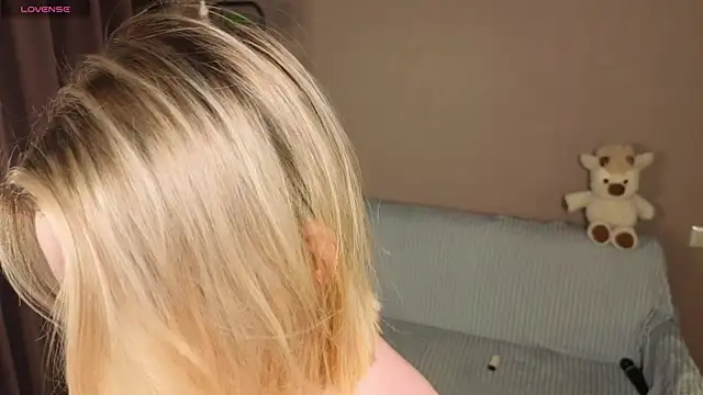 Thumbnail of MaryHayward - Stripchat live cam
