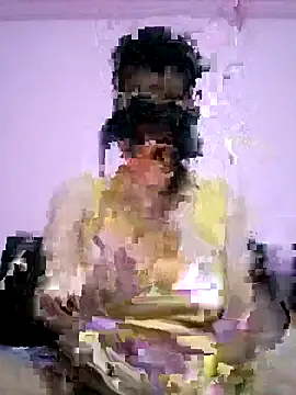 Stripchat cam girl MraemAhmed