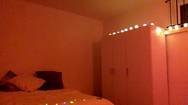 Stripchat cam girl nina69hot