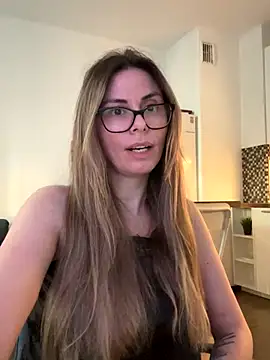 Stripchat cam girl abby_luvxx