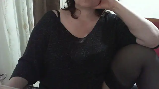 Stripchat cam girl Monela77