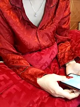 Stripchat cam girl SweetMimi_