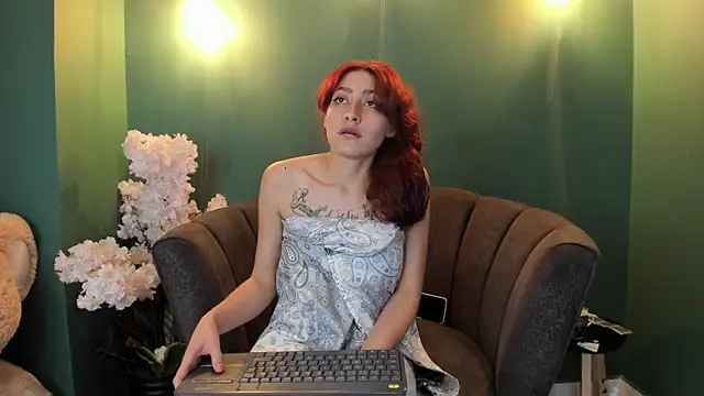 Stripchat cam girl Nezuko_16