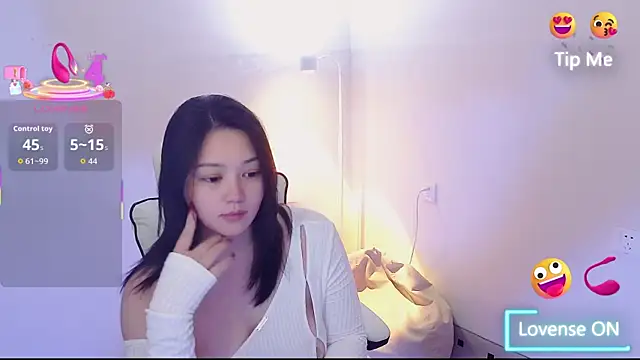 Stripchat cam girl AwareStaining