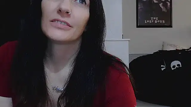 Stripchat cam girl CrystalLakeXO