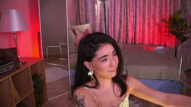 Stripchat cam girl YokoKoko_