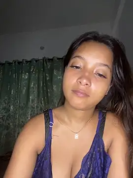 Stripchat cam girl annaya_sexy