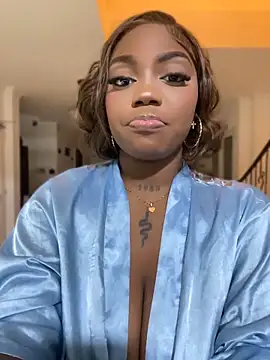 Stripchat cam girl SarahBleer