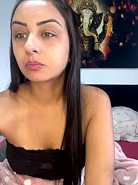 Stripchat cam girl bbzinharosa