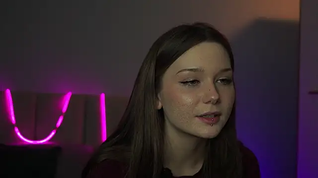 Stripchat cam girl MoiraEmbry