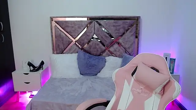 Stripchat cam girl ChloeDream_