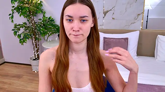 Stripchat cam girl AmadaReine