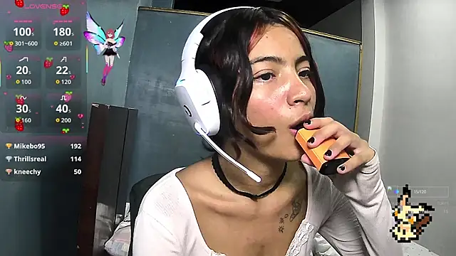 Stripchat cam girl Lovelyamyy