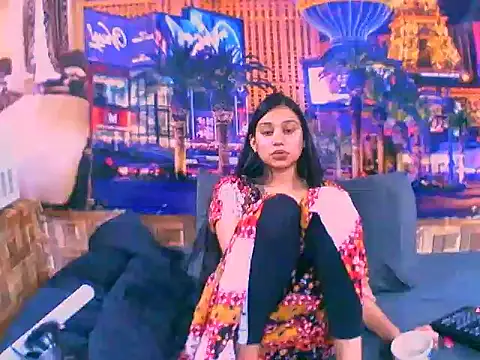 Stripchat cam girl IndianPrettySmile
