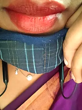 Stripchat cam girl dhoorika