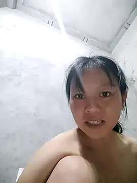 Stripchat cam girl Em_xinh123