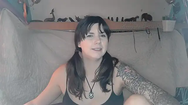 Stripchat cam girl Skye_DD_T