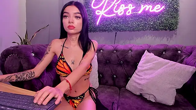 Stripchat cam girl scarlettvelvet_
