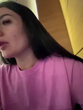 Stripchat cam girl _Vaali_