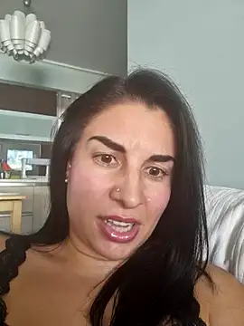 Stripchat cam girl Tales-of-Mikaela
