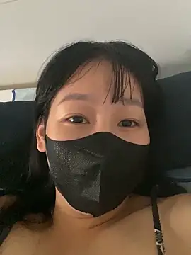 Stripchat cam girl Meowwn