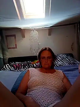 Thumbnail of roxy_74 - Stripchat live cam