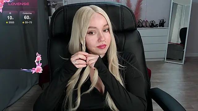 Stripchat cam girl Sexy_Alexia69