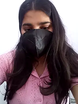 Stripchat cam girl Cute-Shreya