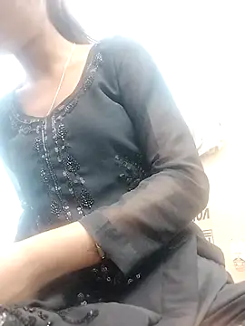 Stripchat cam girl Noor-09-
