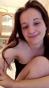 Stripchat cam girl NessaLaBelad