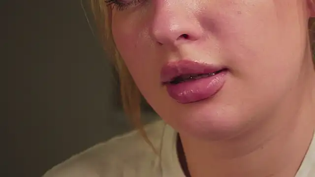 Stripchat cam girl milasmiu