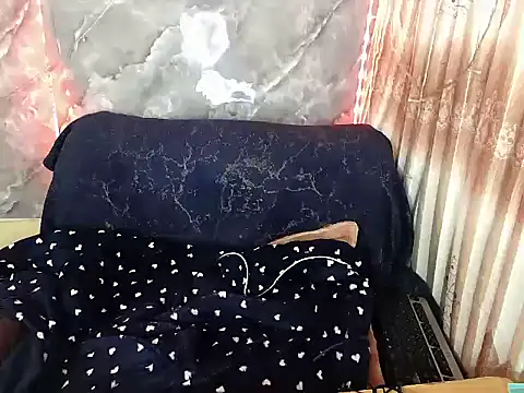 Stripchat cam girl ZARIA-VIXEN