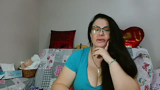 Stripchat cam girl _KHALEESI_DOMINATRIX_